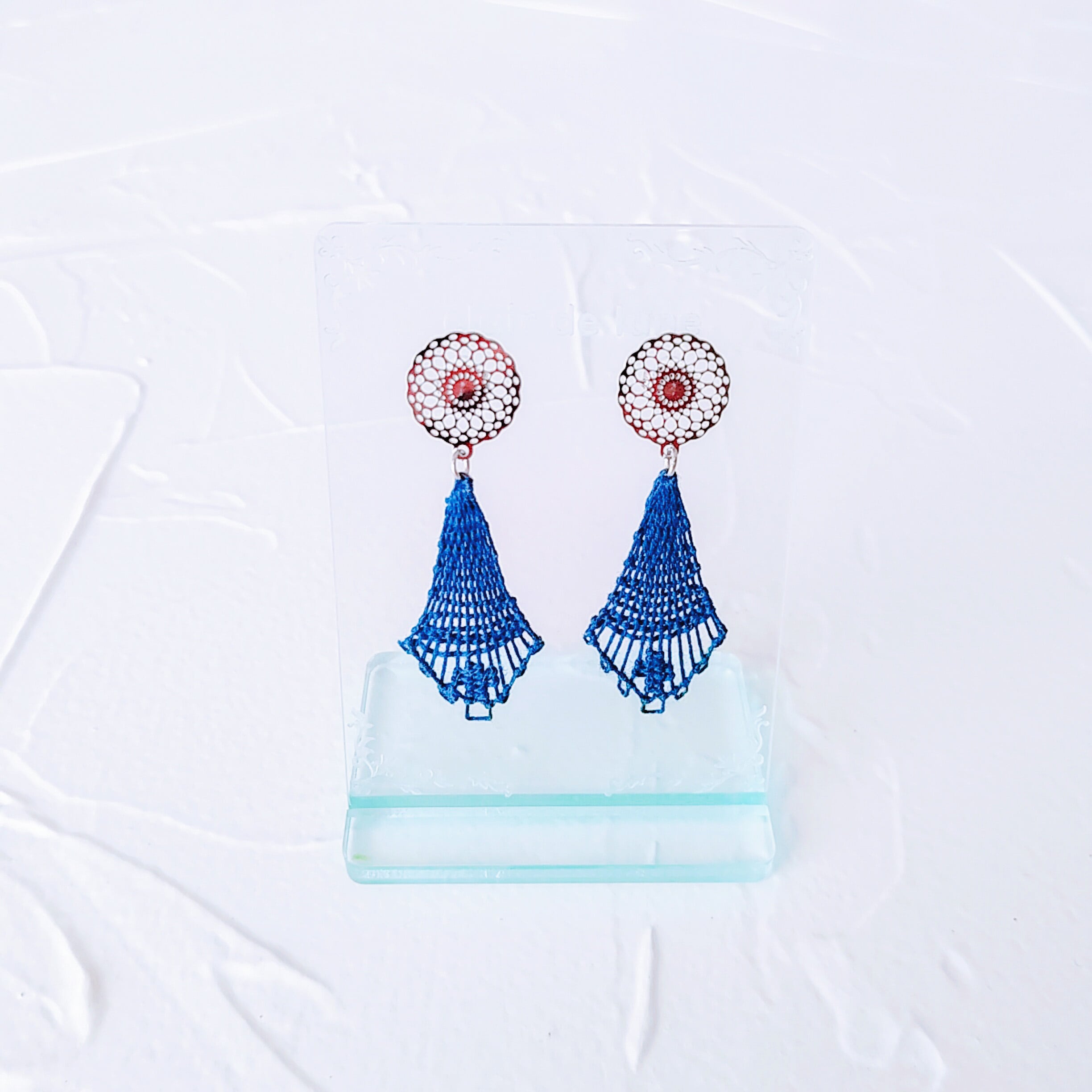 【三角形 / 雫】pierce ☽