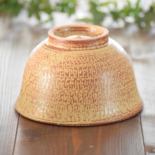 ＜どんぶり＞  人気のとびがんな｜灰釉