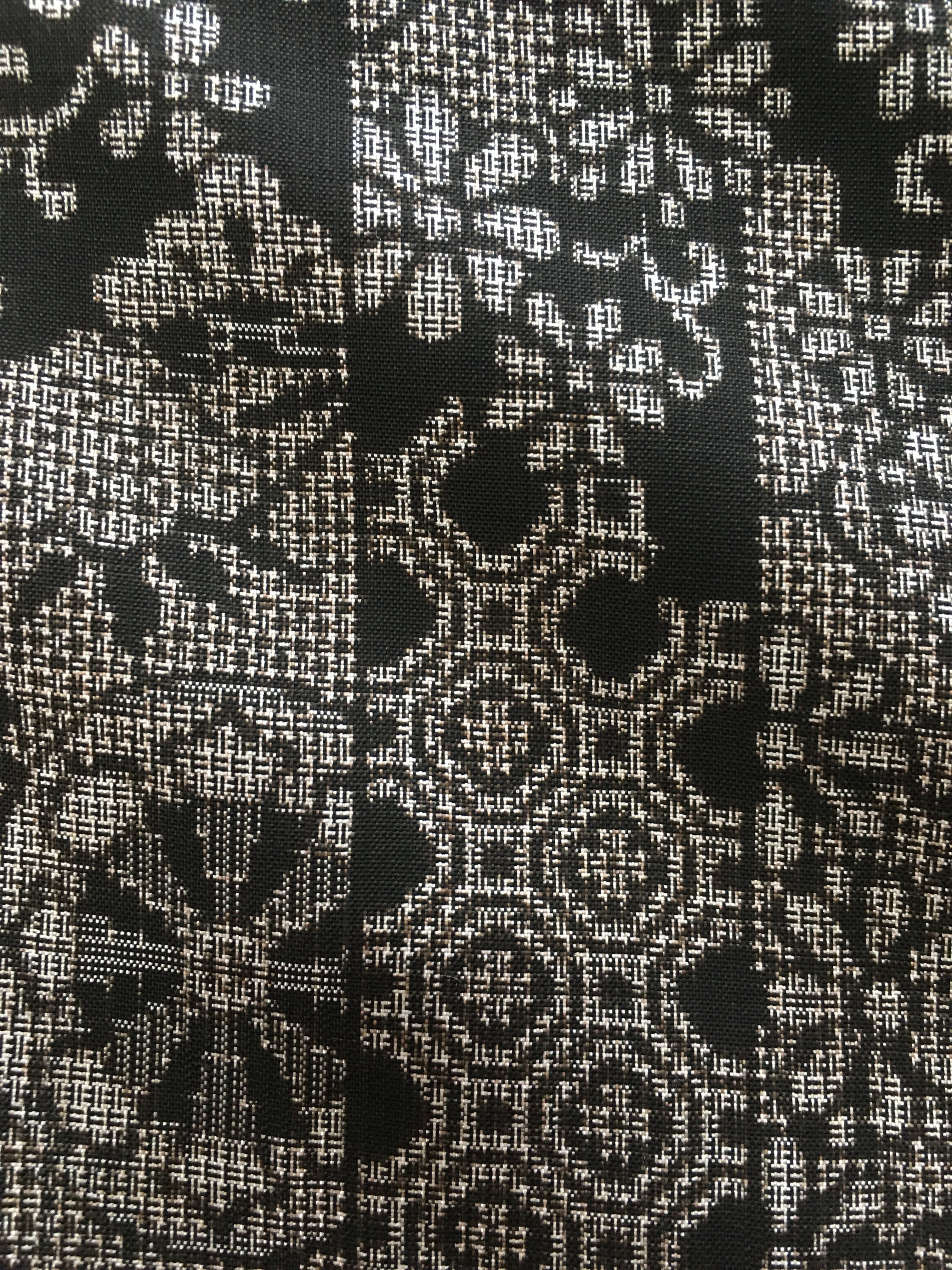 大島紬袷（黒地柄入縞）