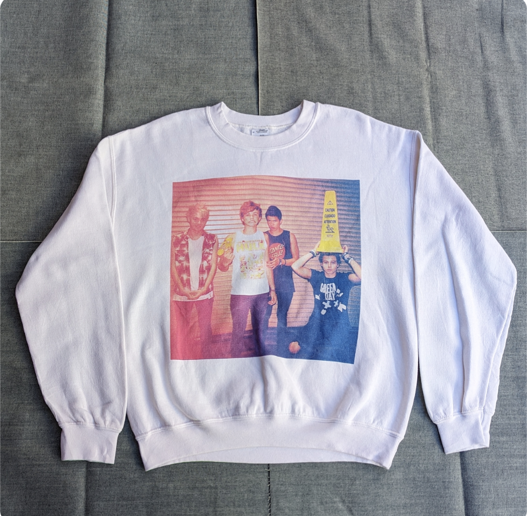 5 seconds of summer sweat shirt 小岩店