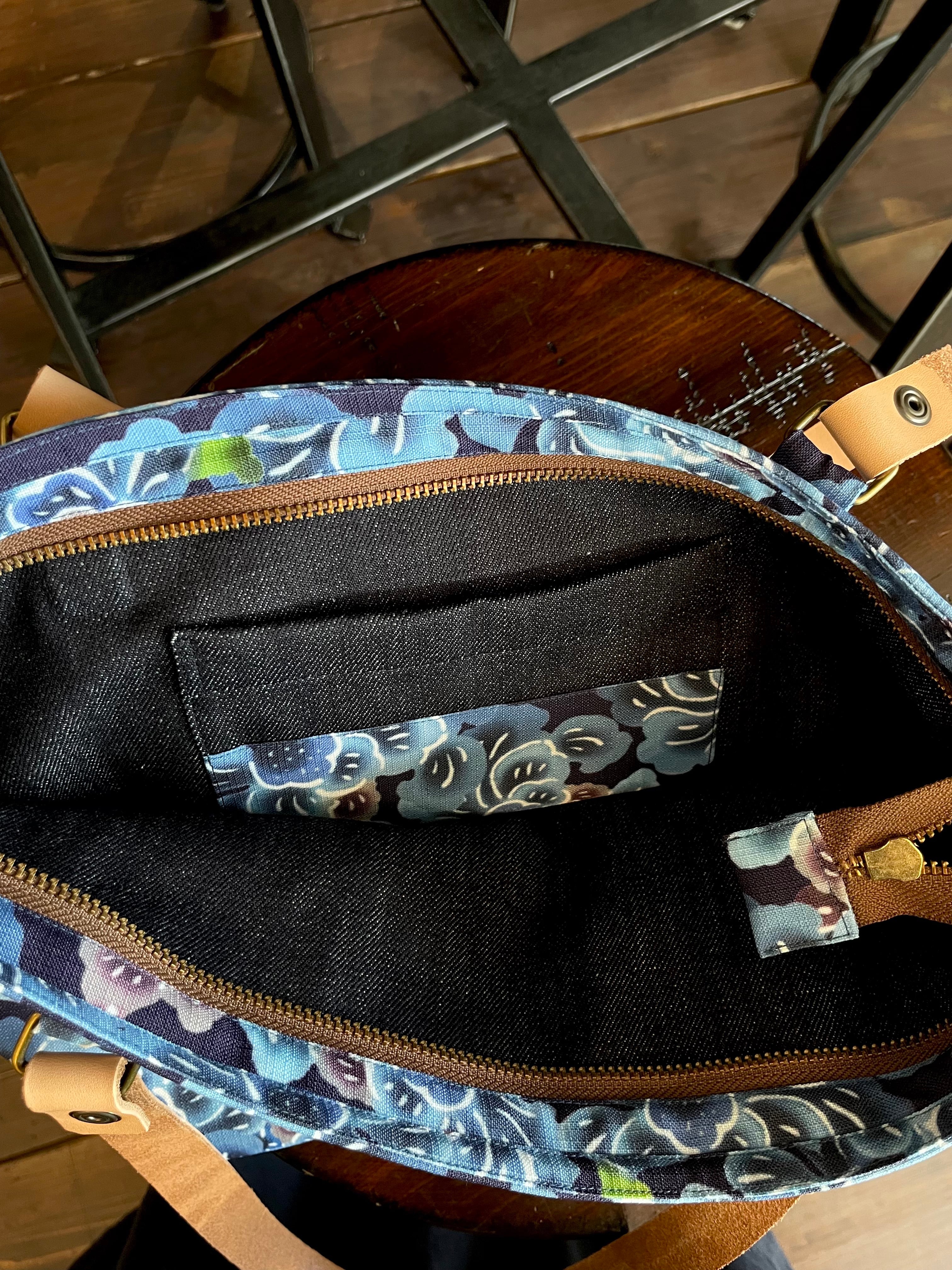 外せるレザーハンドルショルダーバッグ | BINRYU