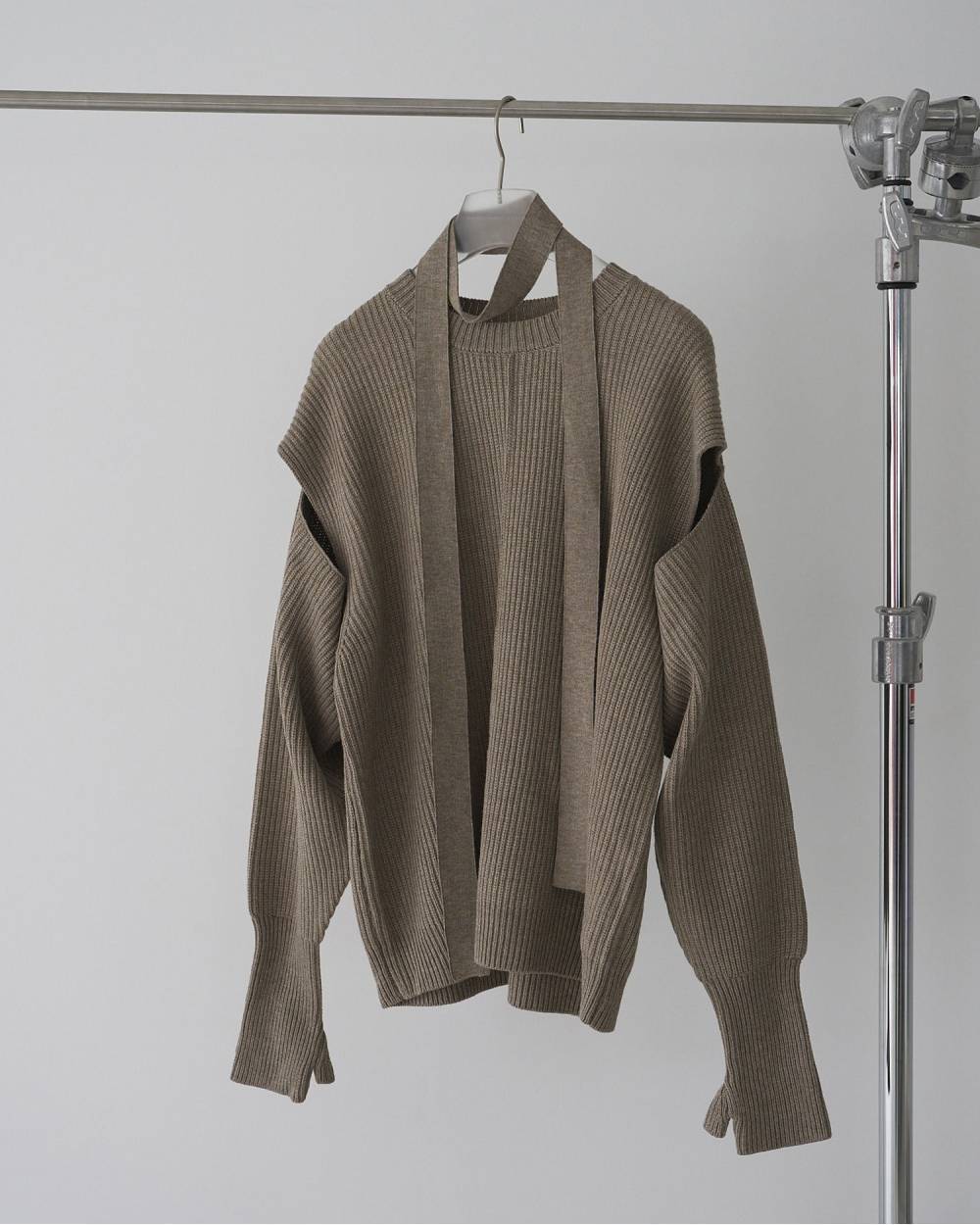 anuke 】Slit Rib Knit | valance 福井｜レディース セレクトショップ