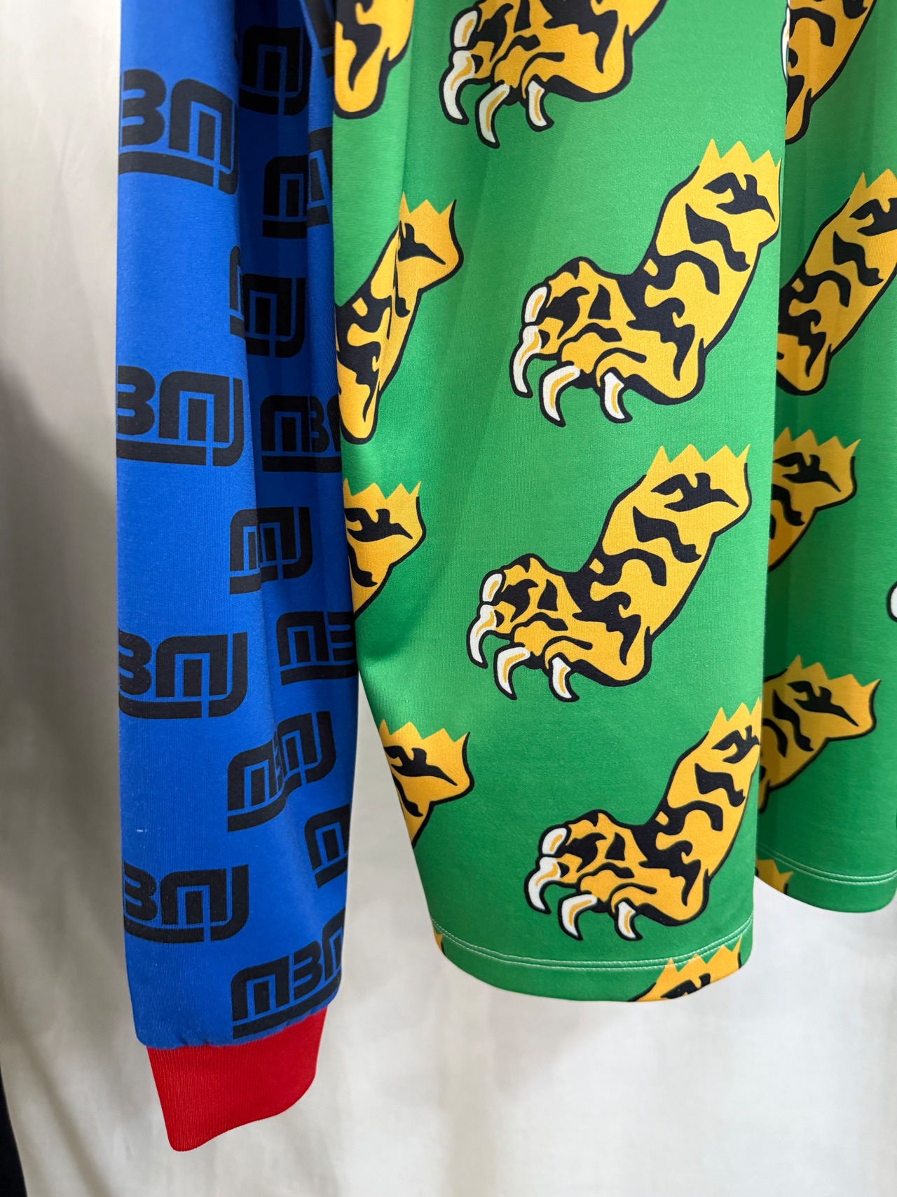 "MARC BY MARC JACOBS" graphic L/S tee