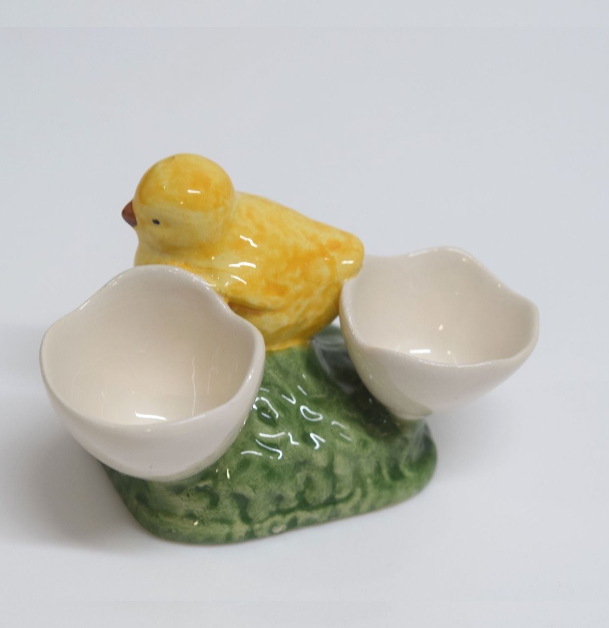 昭和レトロ かわいいひよこのエッグスタンド 陶器 | 一丁目ねこ番地 by