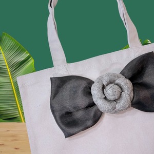 CLOSE SALE★BG0308　 肩かけできる☆トートSワイド☆《チュールリボン＆カメリア大》