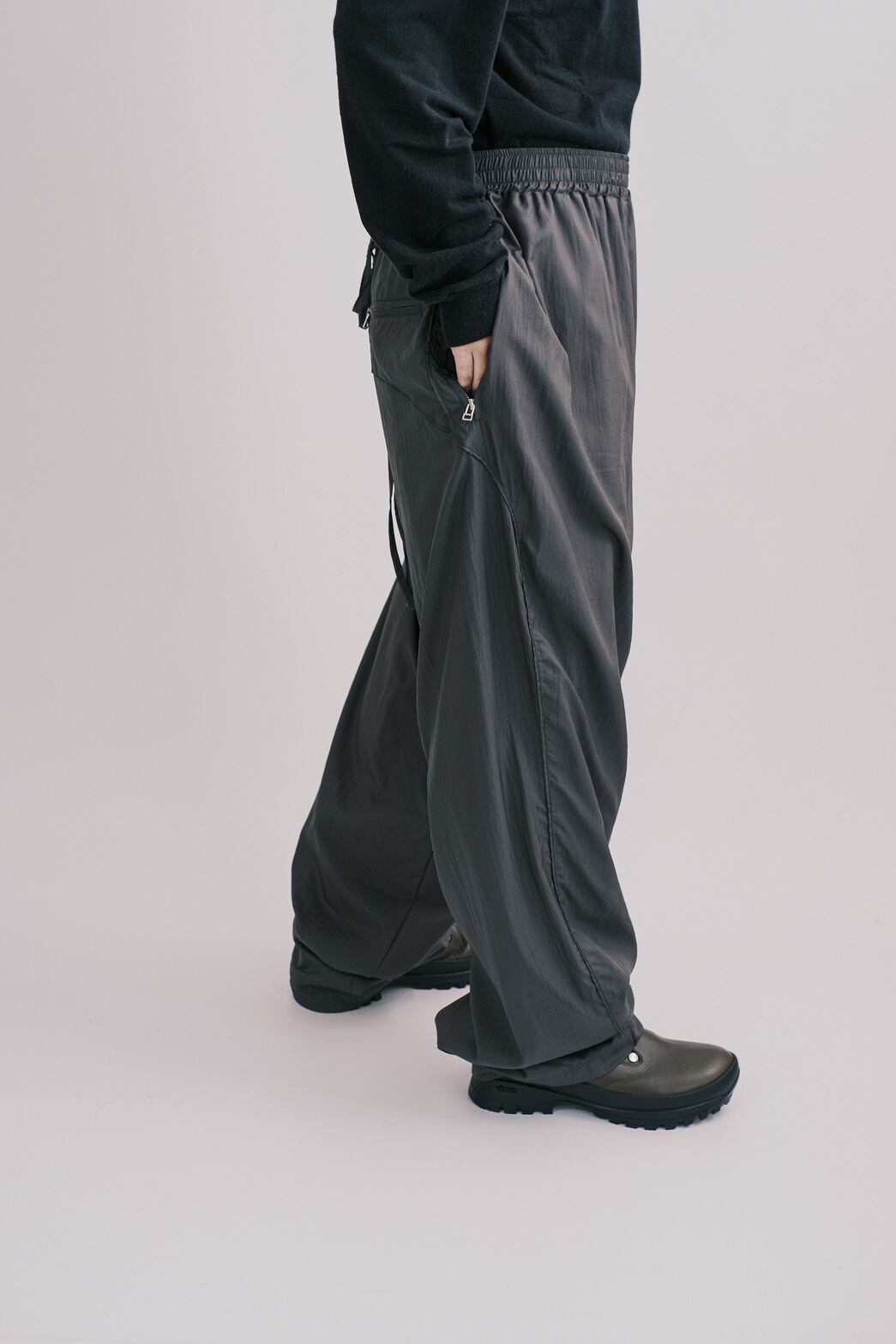 BIBLIOTHERK】TRACK TROUSERS | puzzle 