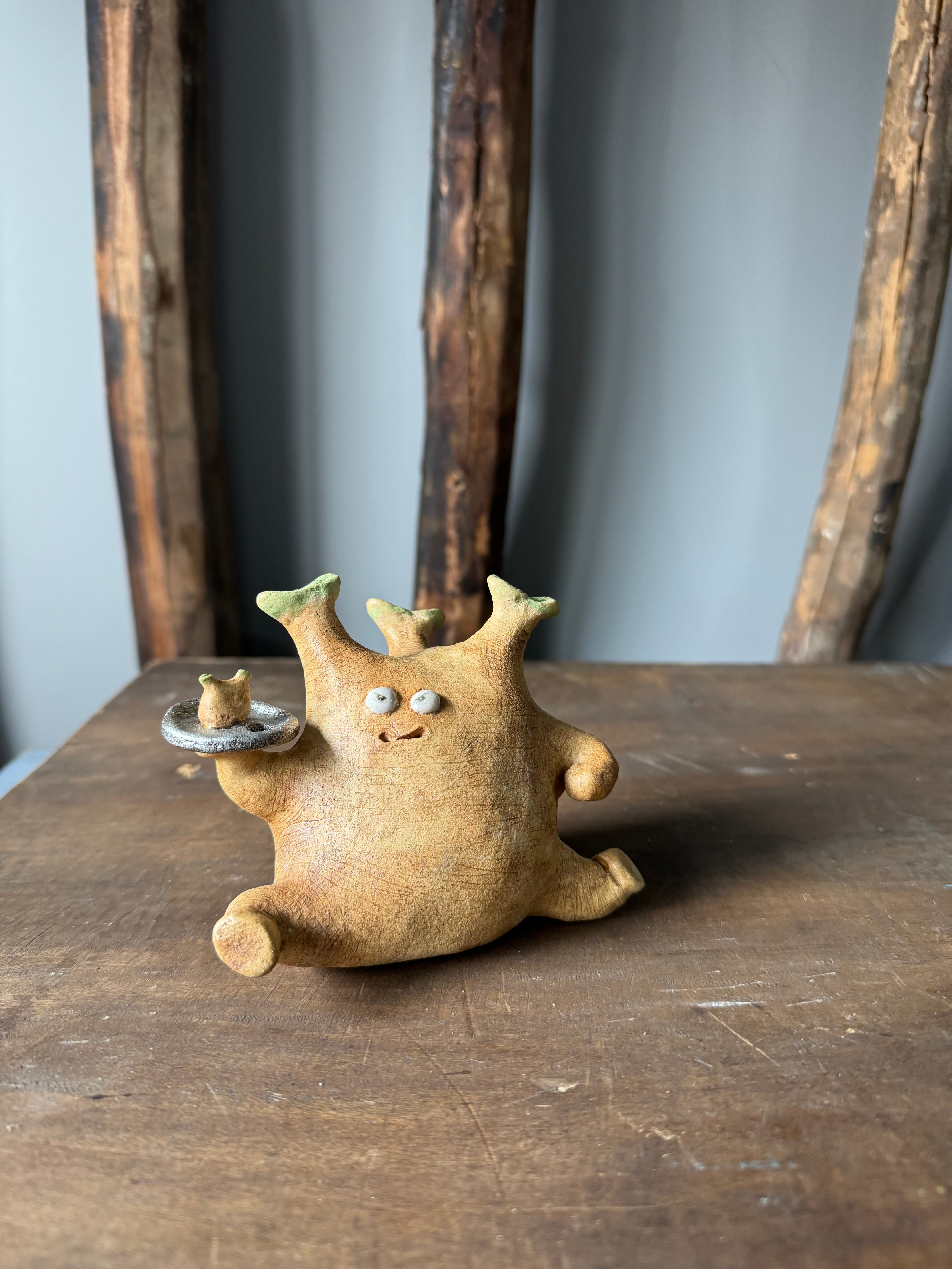 〖青坊主aobouzu×阿萬〗抽選販売品“怪人左手アガベ”陶器製フィギュア 新作】怪人左手アガベ 陶器製フィギュア【青坊主 別注カラー