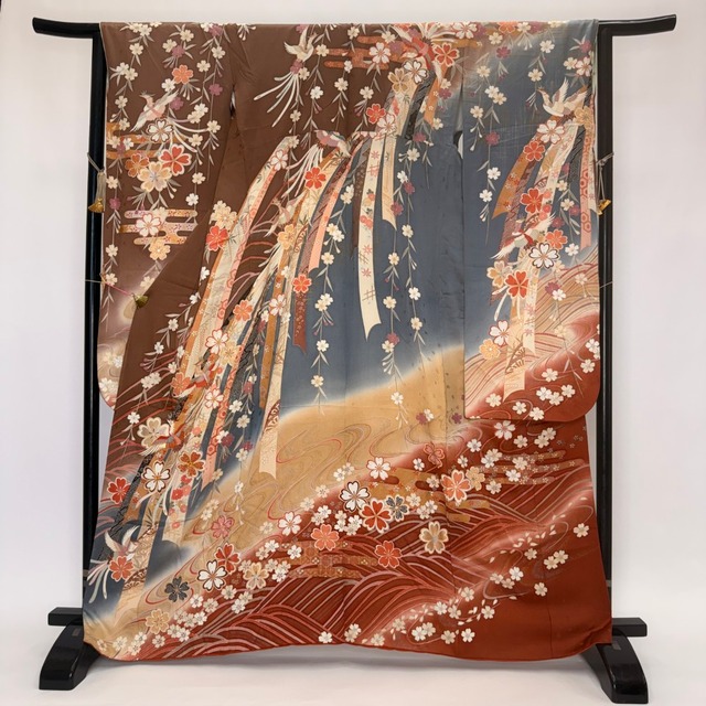 振袖 中古 茶 エンジ 正絹 古典 リメイク 裄64.2cm 身丈163.5cm 美品 M サイズ 成人式 6274