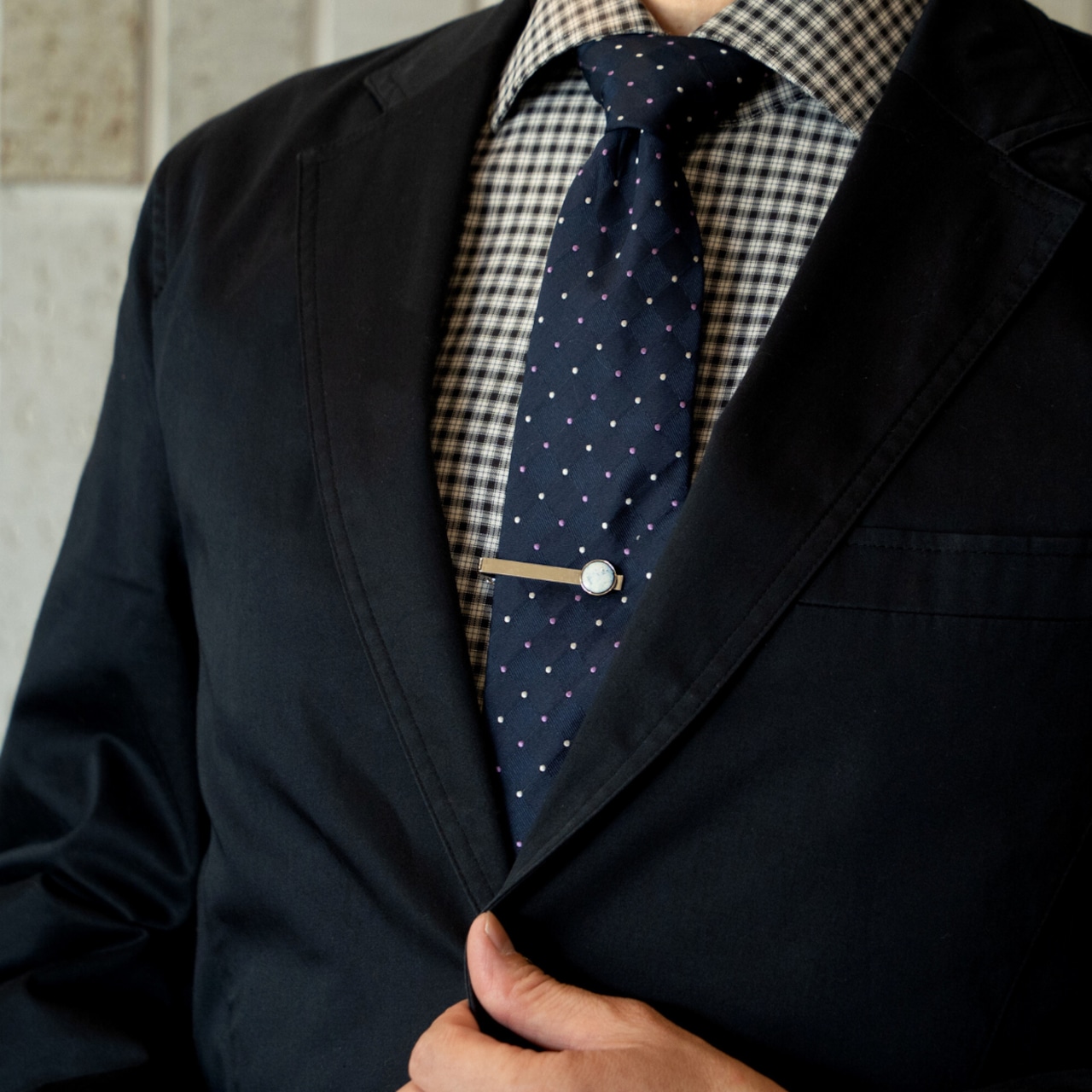 タイル ネクタイピン 結晶