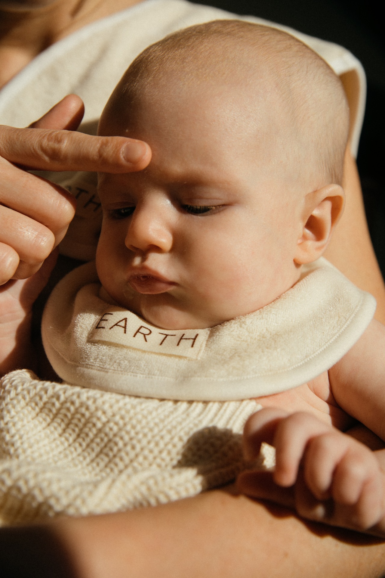 【AW26ご予約】EARTH THE ARCHIVE / Organic new born Bib