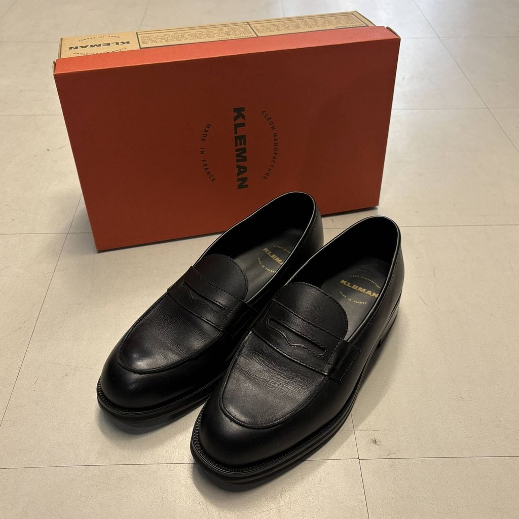 【未使用】MONCLER × Clarks コラボ ワラビー41(約26cm) 未使用】MONCLER × Clarks コラボ ワラビー41(約26cm) 未使用】MONCLER