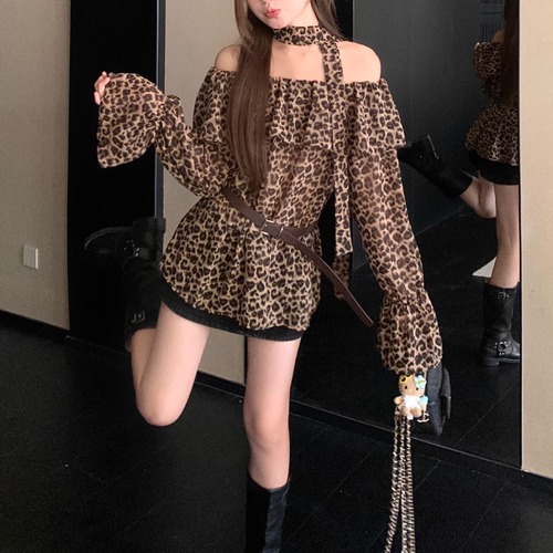 リボン付きレオパードオフショルブラウス ・75844