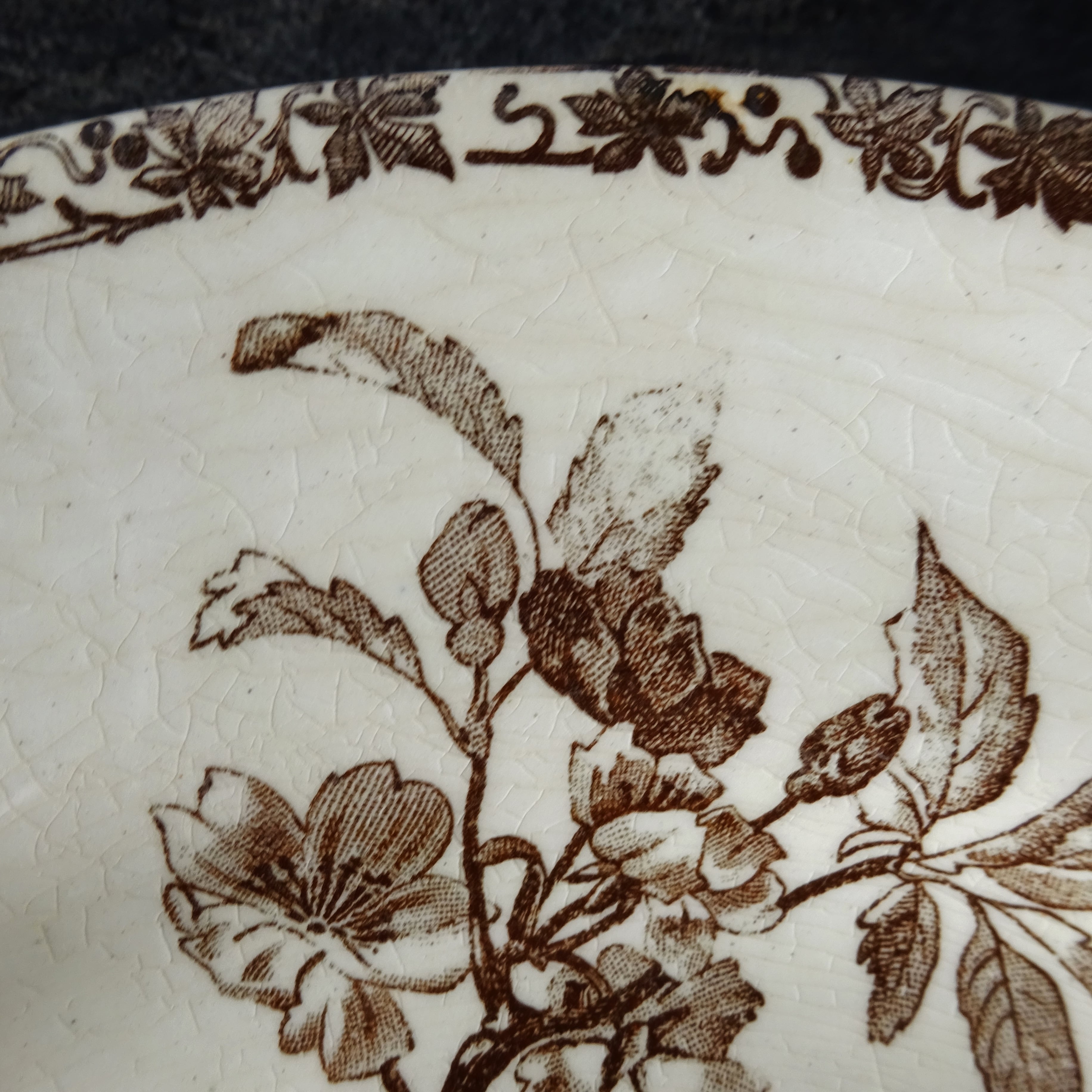 【 Épuisé 】Émile bourgeois / Le Grand Dépôt  décor 《Fleurs de pommier》assiette plate (B)