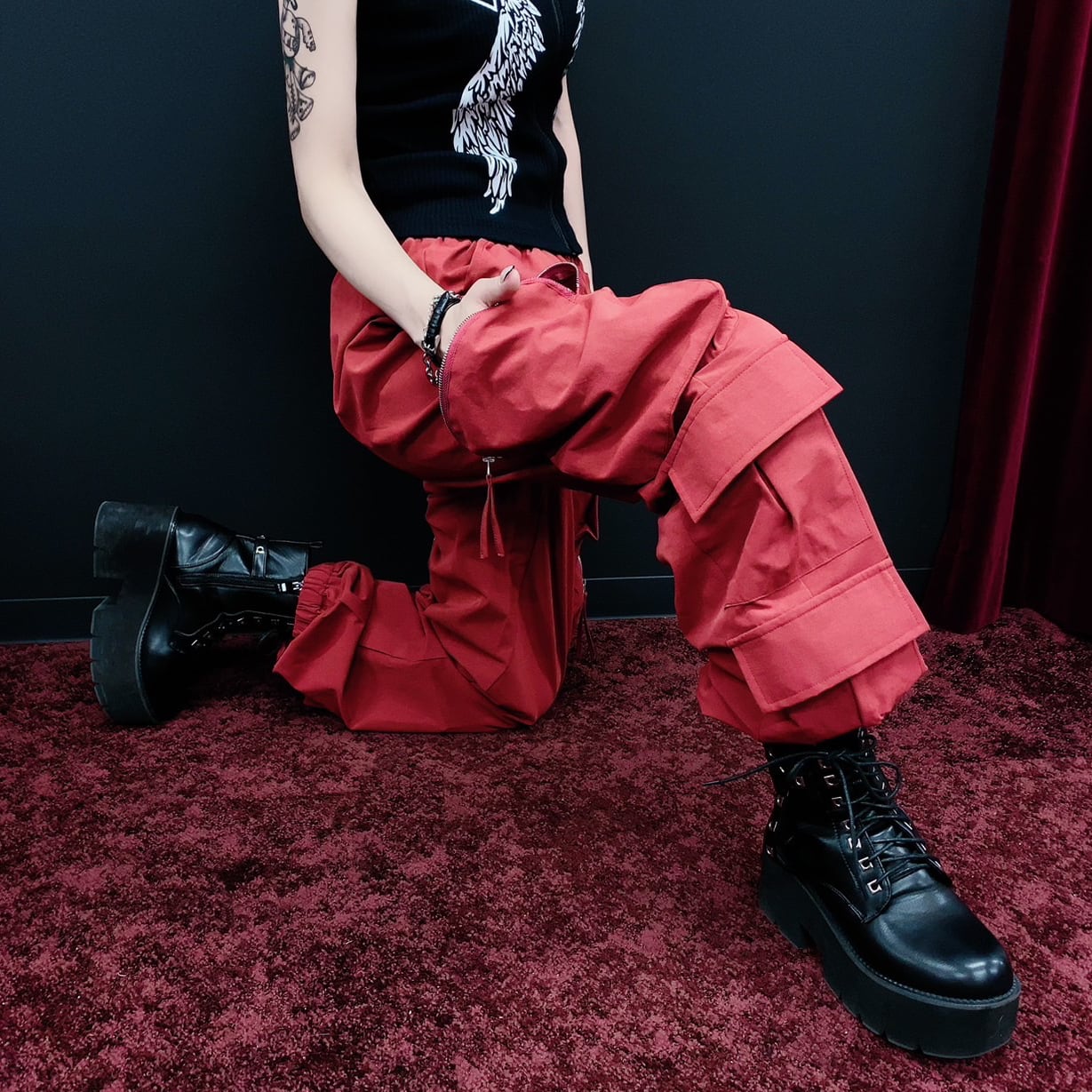 軽量8POCKET BURGUNDY CARGO PANTS | NIER CLOTHING powered by BASE