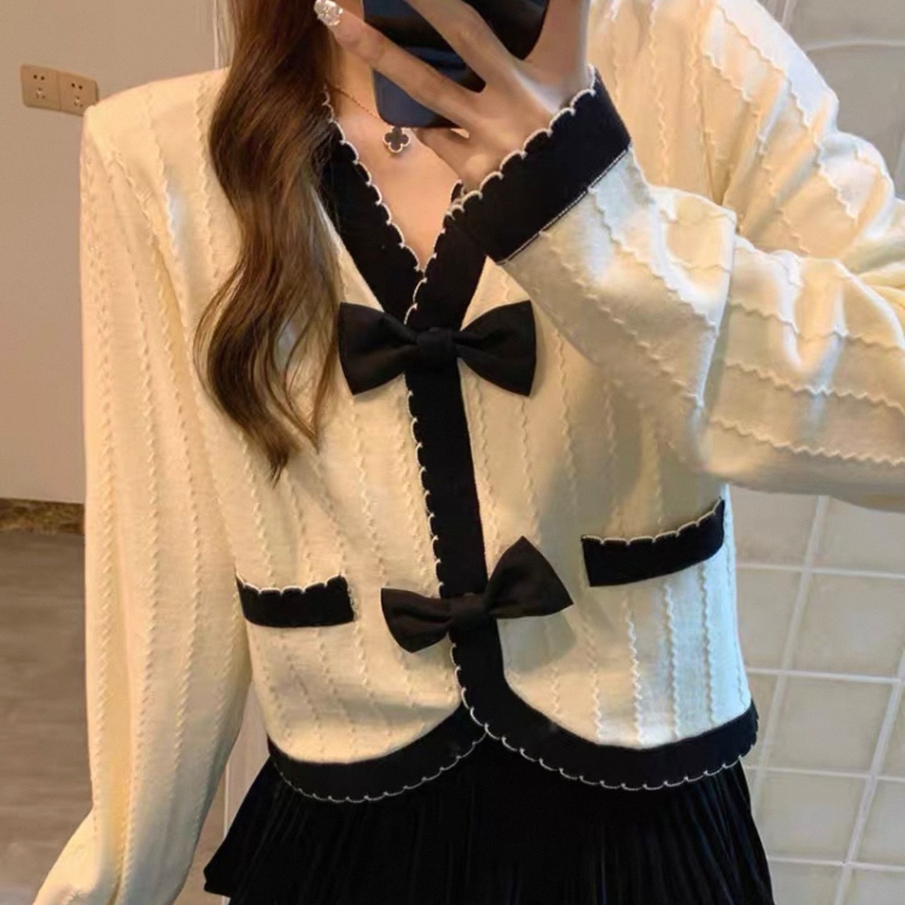 V-Neck Bow Knit Cardigan Jacket