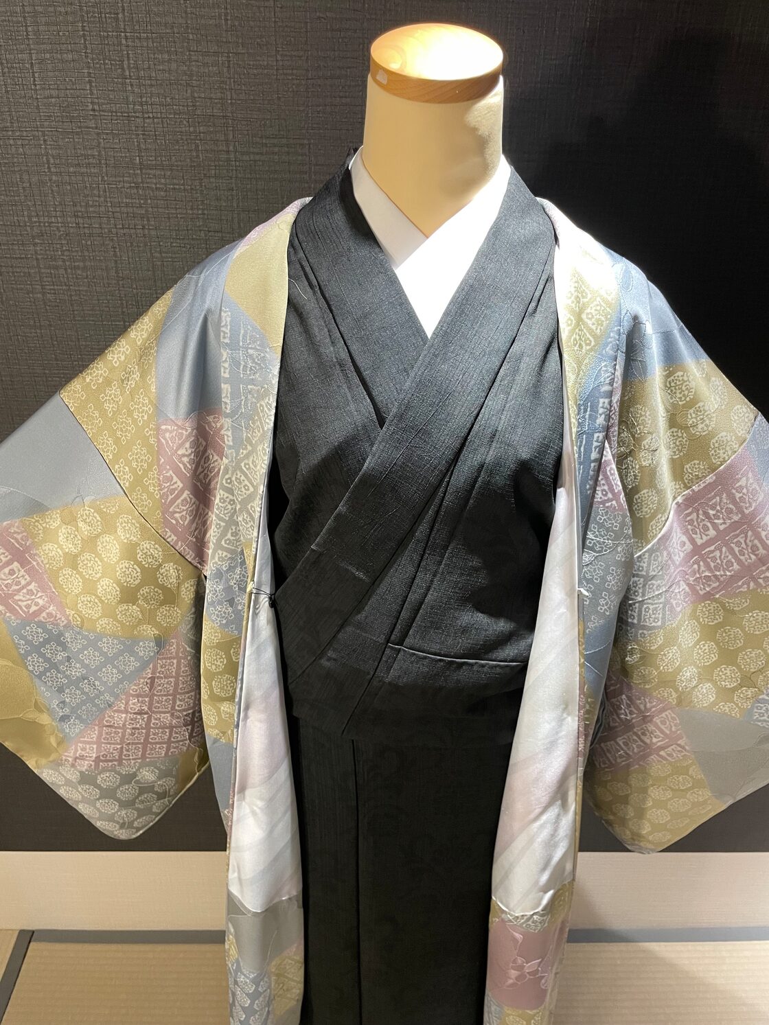 新品 紐付 着物 ロング丈 正絹 仕付け糸付 行なっ 長羽織 2945