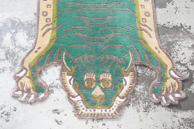 Tibetan Tiger Rug 《Sサイズ•シルク・オリジナル3・サファリグリーン268》チベタンタイガーラグ