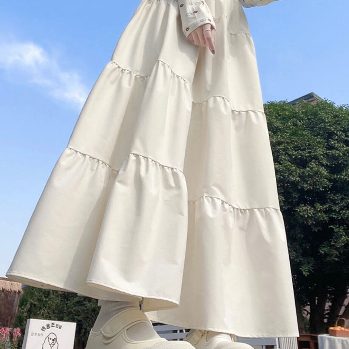 フレアロングティアードスカート