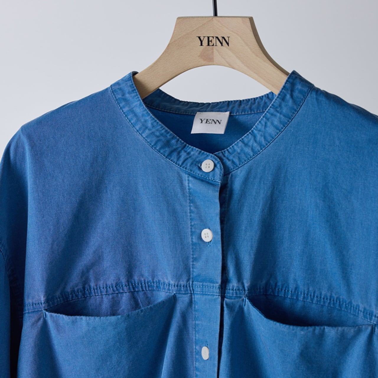 【YENN】ピグメントウォッシュシャツ