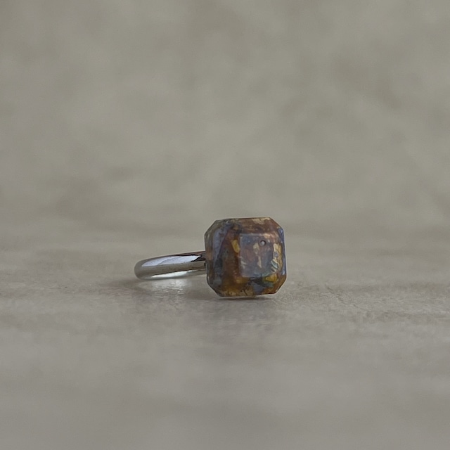 Fiorella -YELLOW- pinky ring