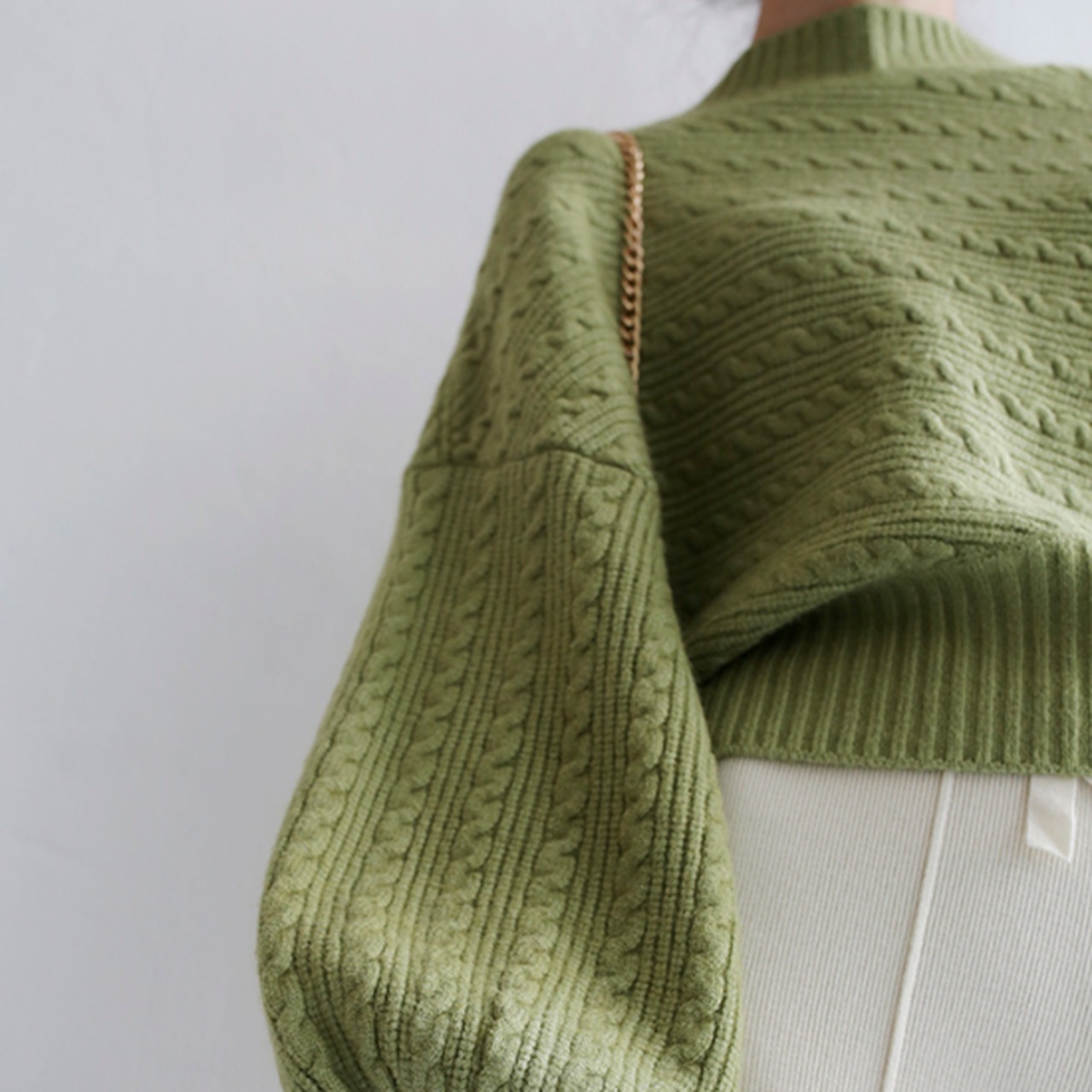 ランタンスリーブルーズニットセーター W01036