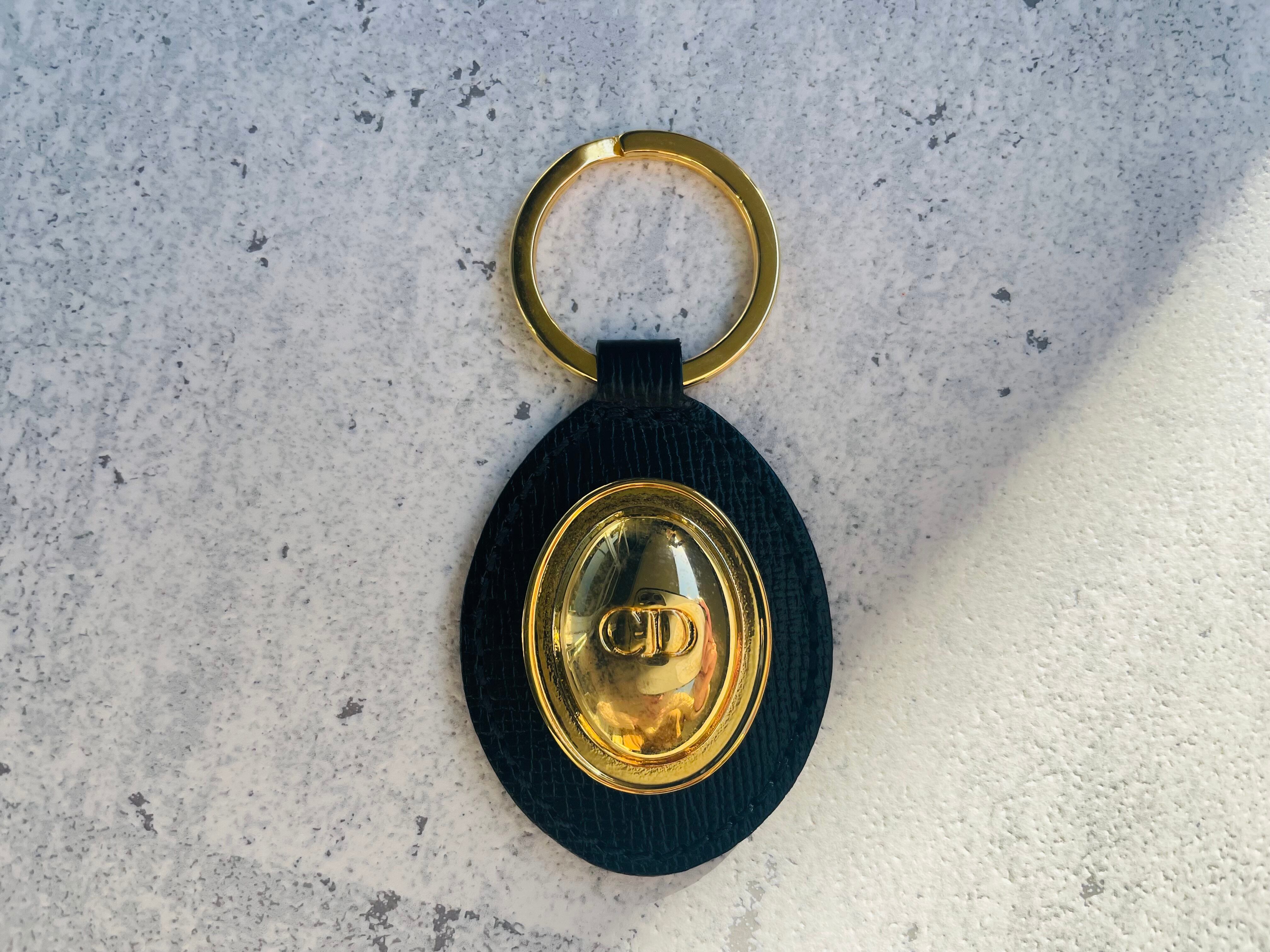 Christian Dior CDラウンドポイント キーリング ブラック