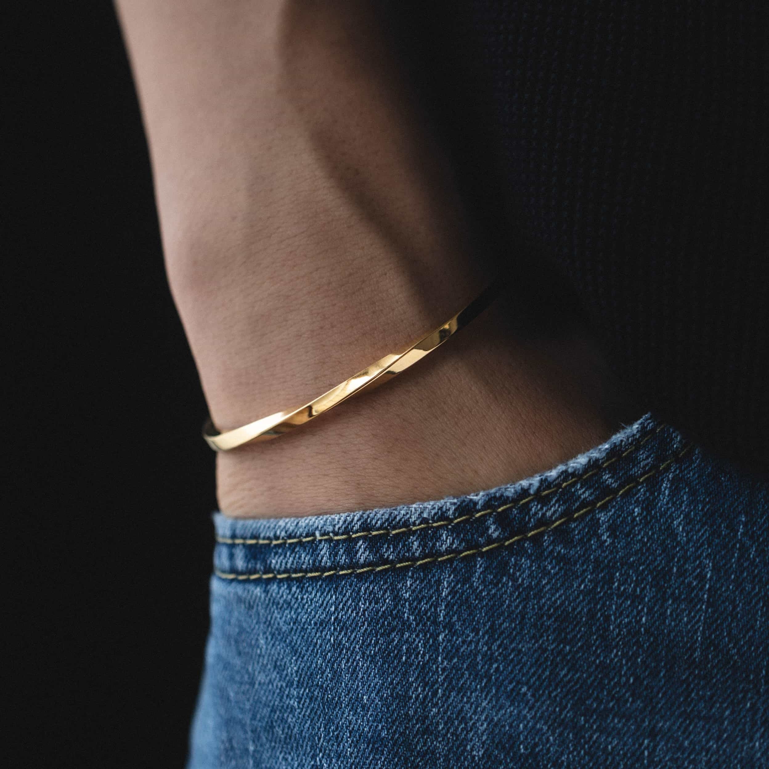 galcia ガルシア twist bangle スカル ツイスト 呼び寄せる バングル