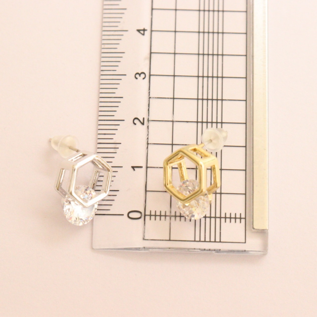 ヘキサゴンキュービックジルコニアピアス シルバー925ポスト 低アレルギー bittersweet