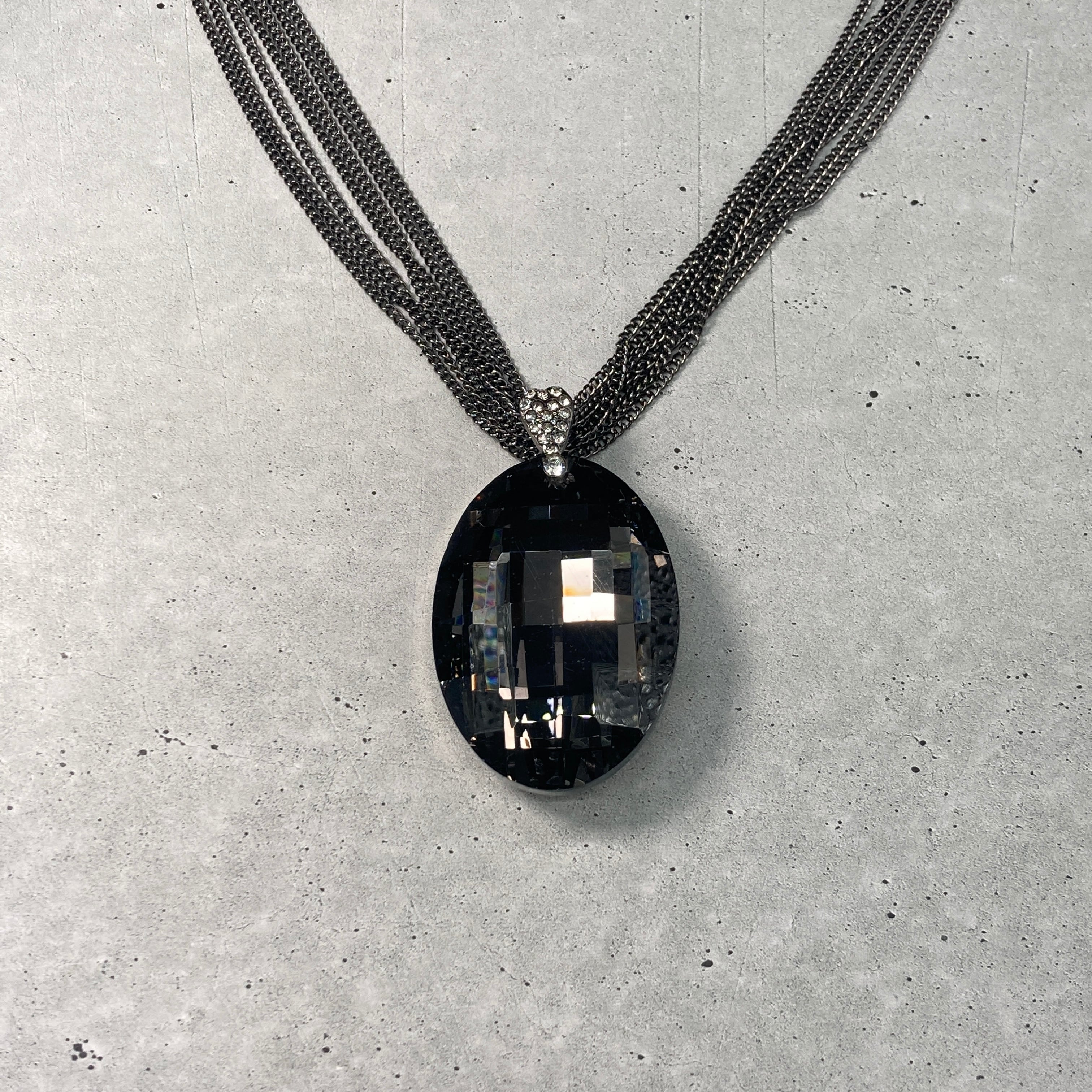 【禁断の愛を叶える】 永遠の絆  魔術ペンダント