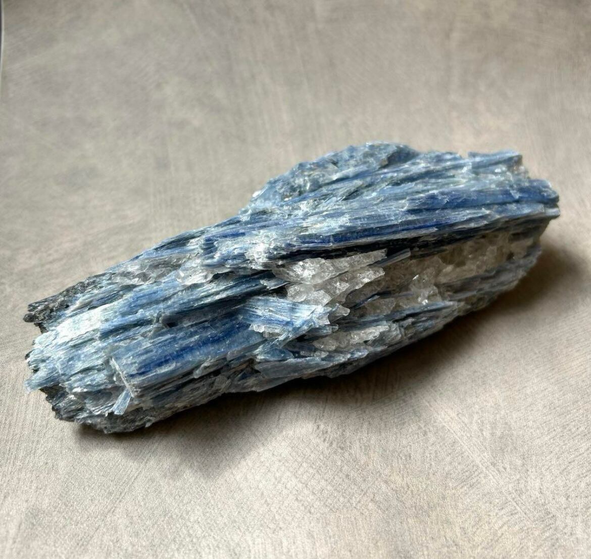 テンペストクォーツ（パキスタン産ブラックトルマリン＆リモナイトin