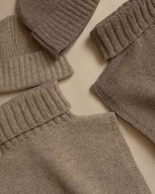 WV × Cassandra Harada / Knit Turtle Neck Bib Dark Beige