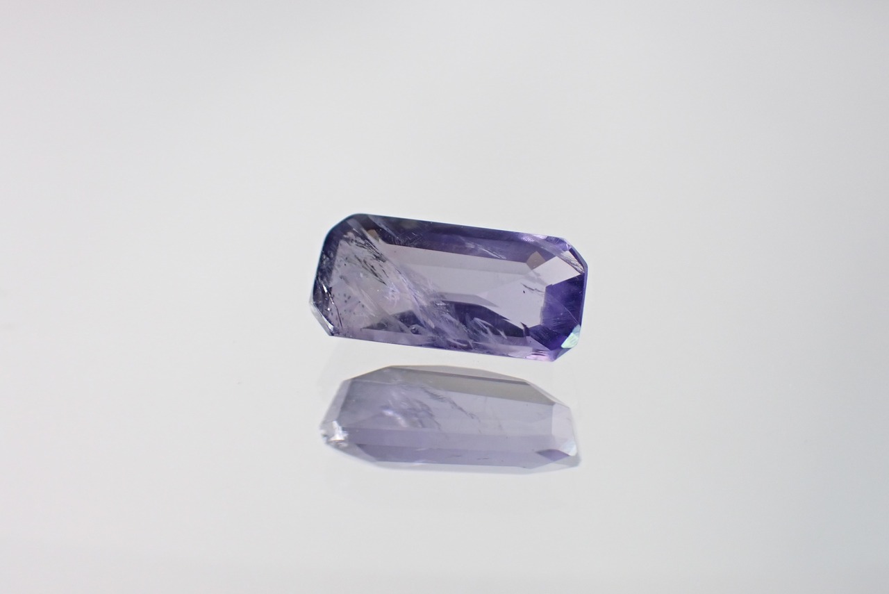 アイオライト（アベンチュレッセンス）　2.89ct　[C4‐321]