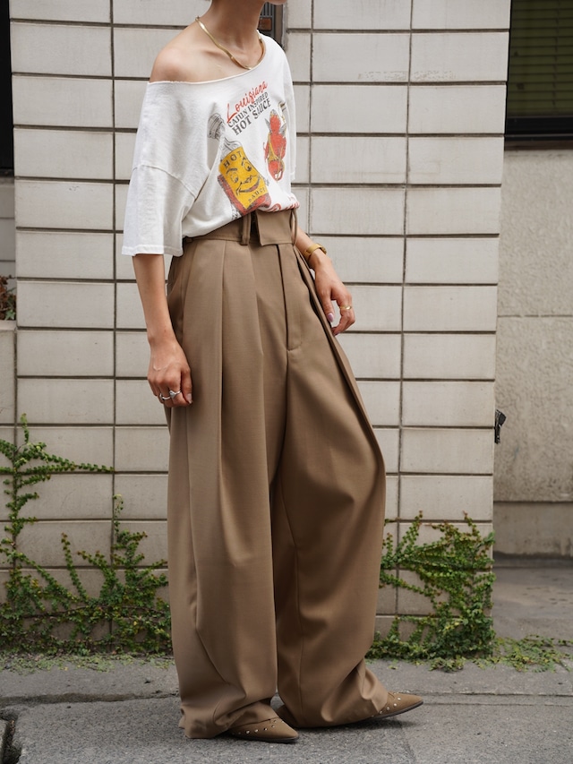 MAISON SPECIAL(メゾンスペシャル)“ Two-Tuck Cocoon Pants(CML)”