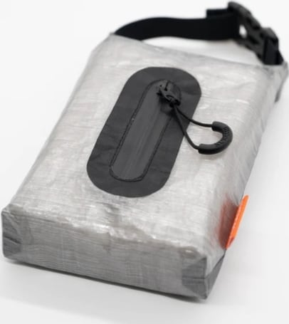 KURASHI MADE 「THE WET TISSUE CASE」 | Camp Shop Lantern