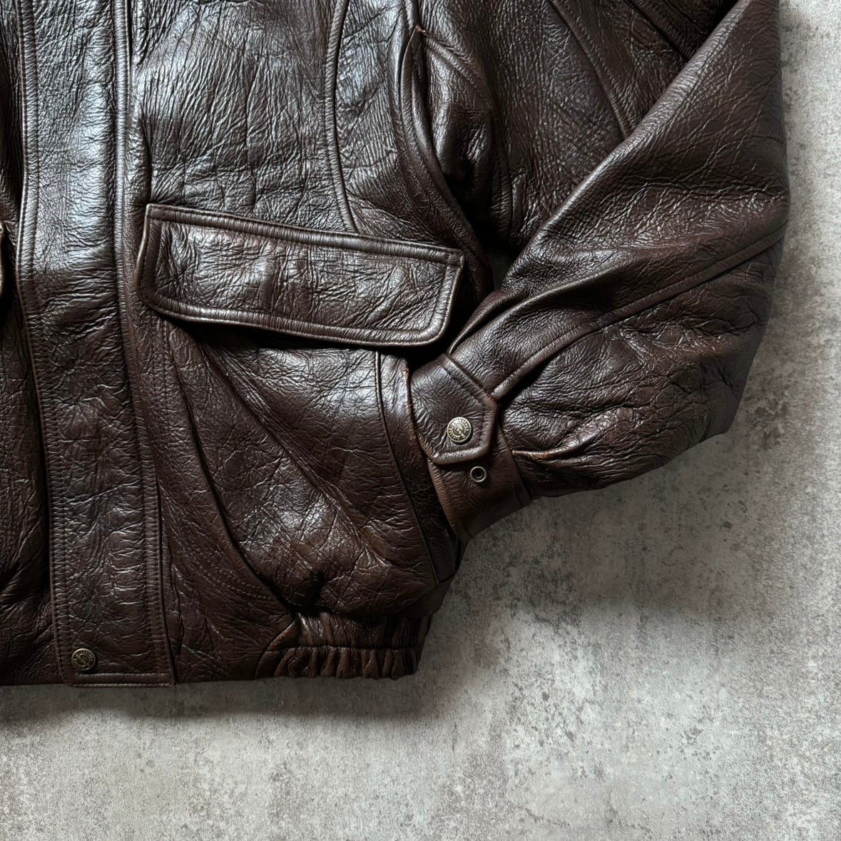 00s Wilsons leather A-2 type leather flight jacket | Muri 00s Wilsons leather A-2 type leather flight jacket | Muri