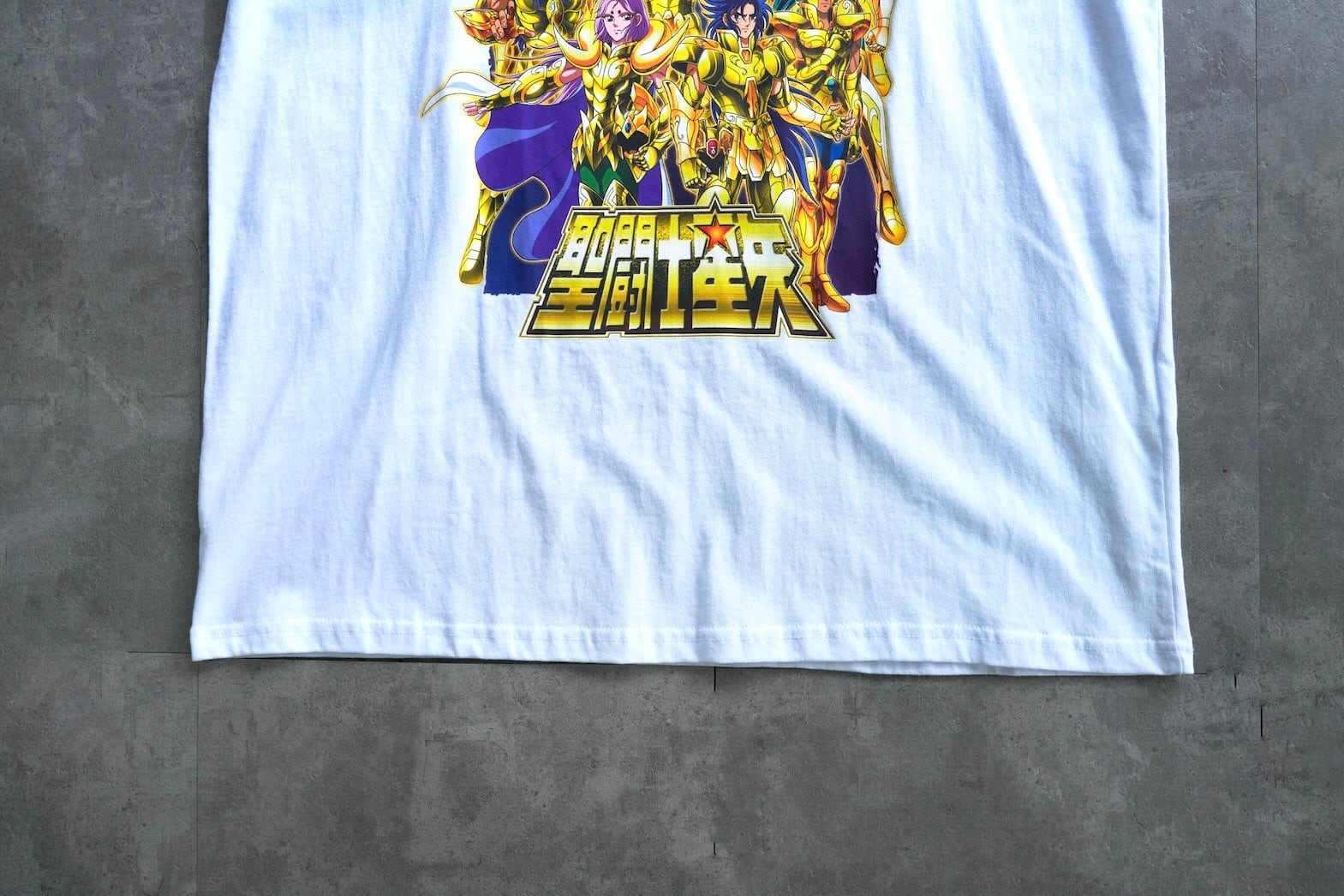 SALE50%off】聖闘士星矢 ゴールドセイント グラフィックTシャツ