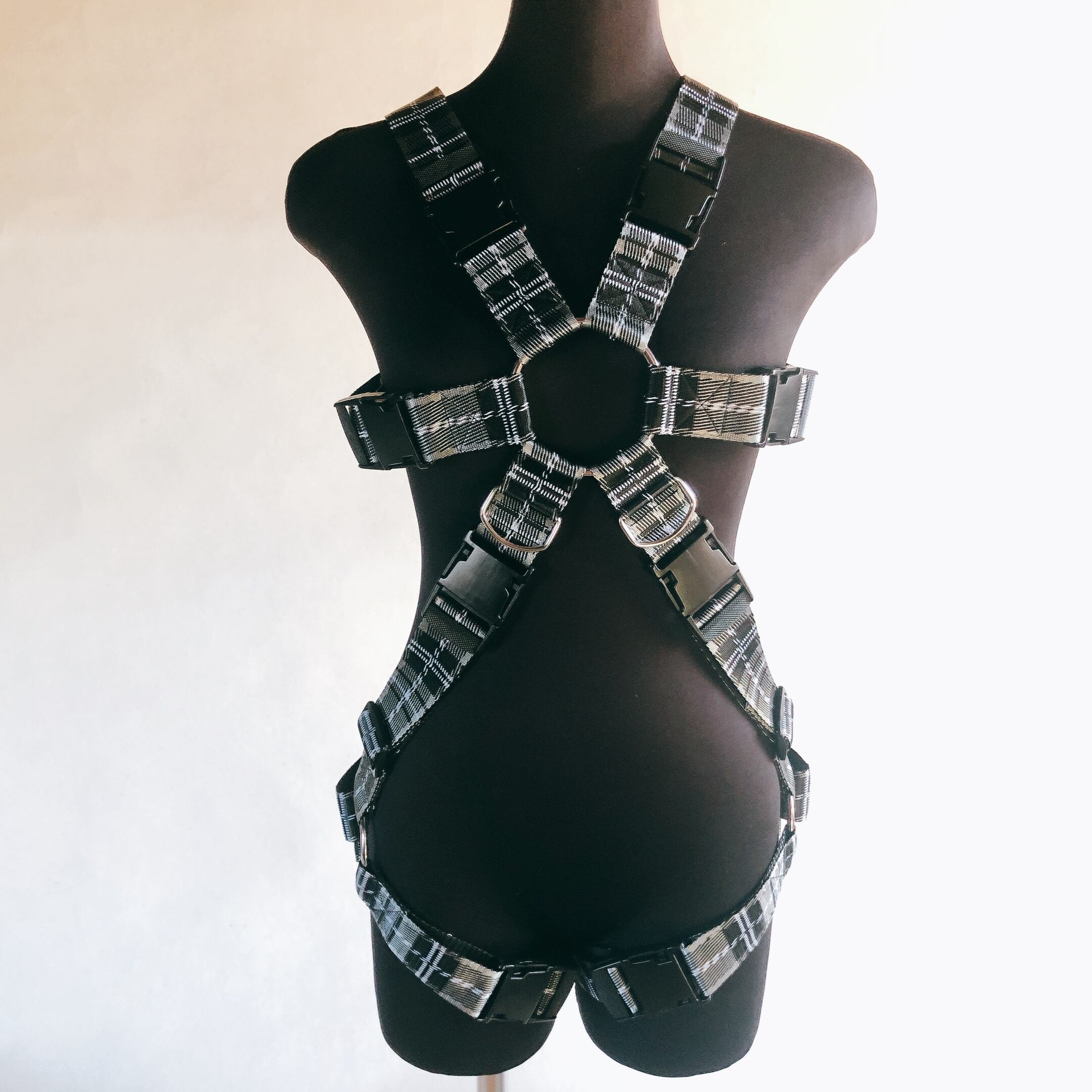 フルハーネス アスタリスク型 メタリックチェック