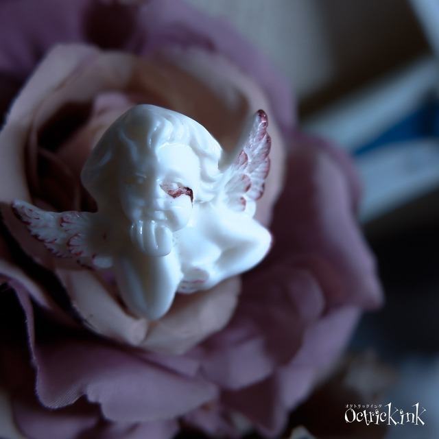 赤い涙の堕天使リング