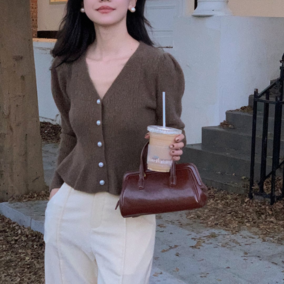 ペプラムデザイン Vネック ニットカーディガン 00566