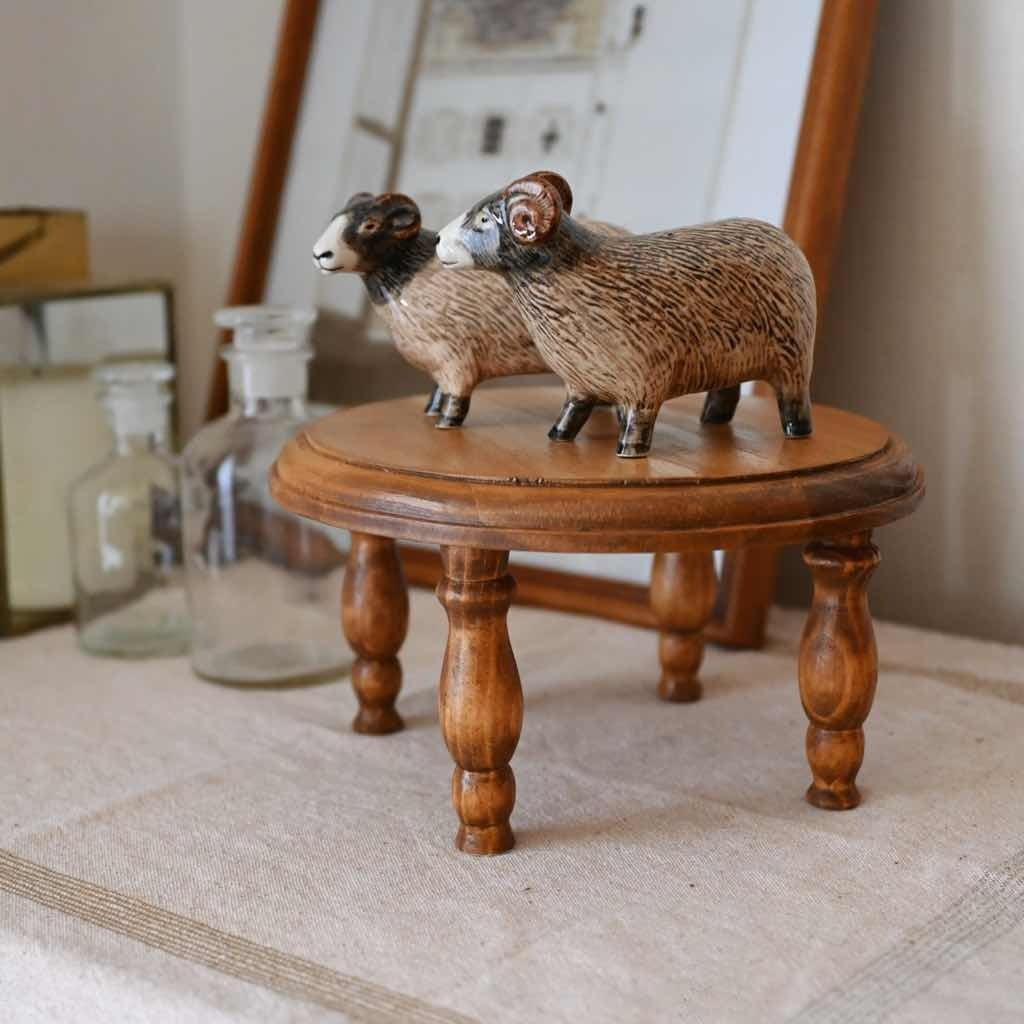 NEIN MARKE ラウンドミニテーブル｜ディスプレイスタンド 木製 飾り棚