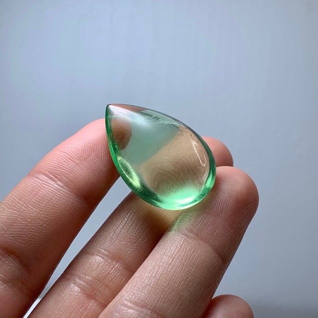 2.ぷるぷる☆グリーンフローライトルース・雫