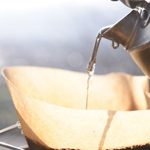 KALUGII カルギイ U.L. QuickFold Dripper Titanium ケース付き ユーエル クイックフォールド コーヒードリッパー チタン 特許