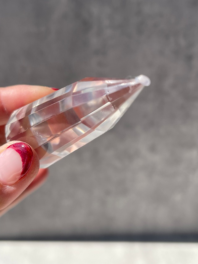 静かな存在感 ブラジル・セラ・デ・カブラル産 レムリアン ヴォーゲルワンド｜一点物