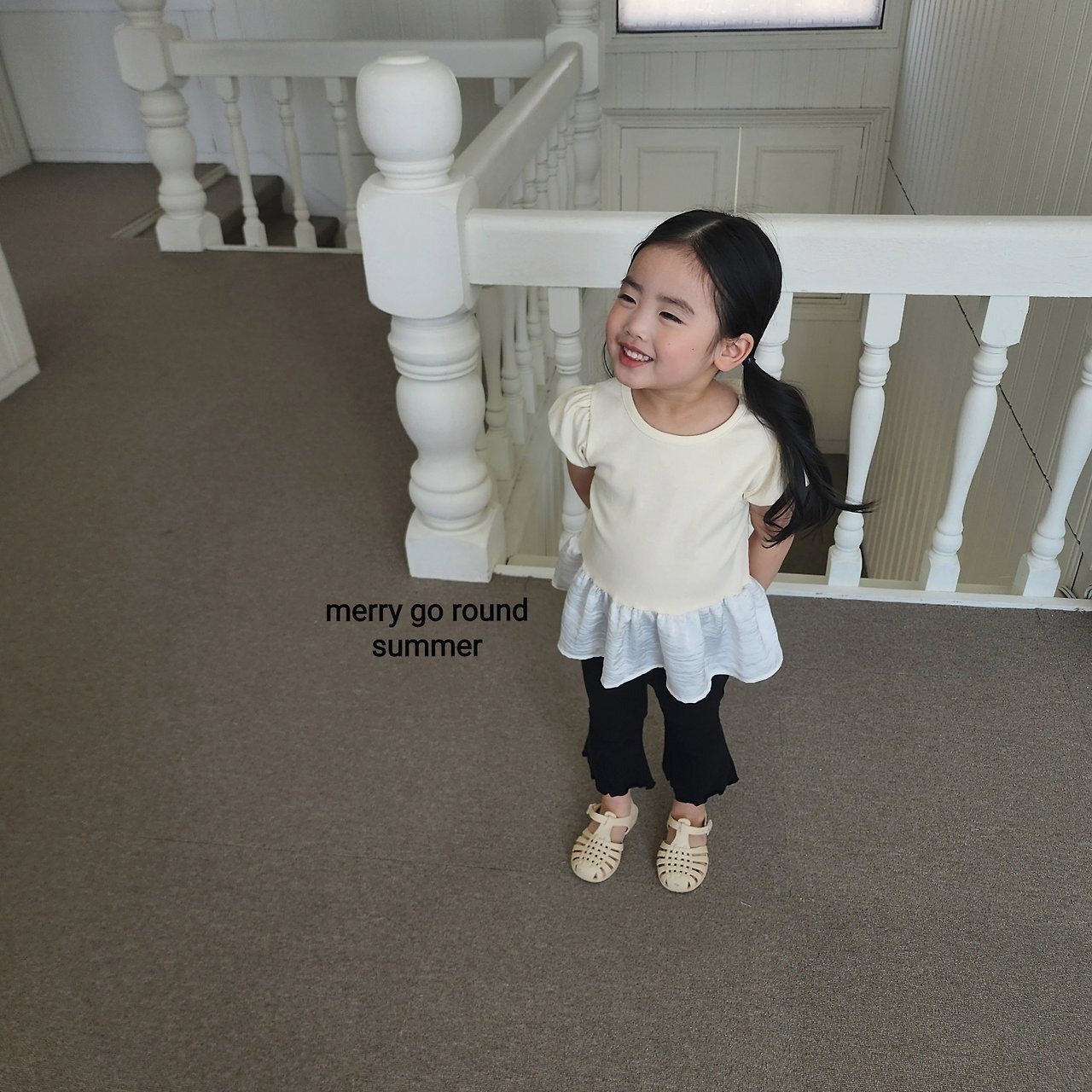 cream XS［即納］satin fril puff tee / merry go round 26summer