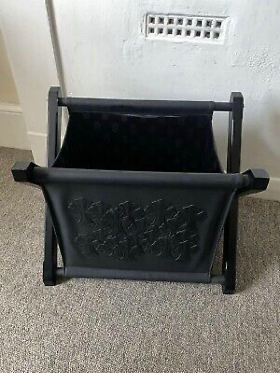 CHROME HEARTS クロムハーツ ウッドフレーム マガジンラック