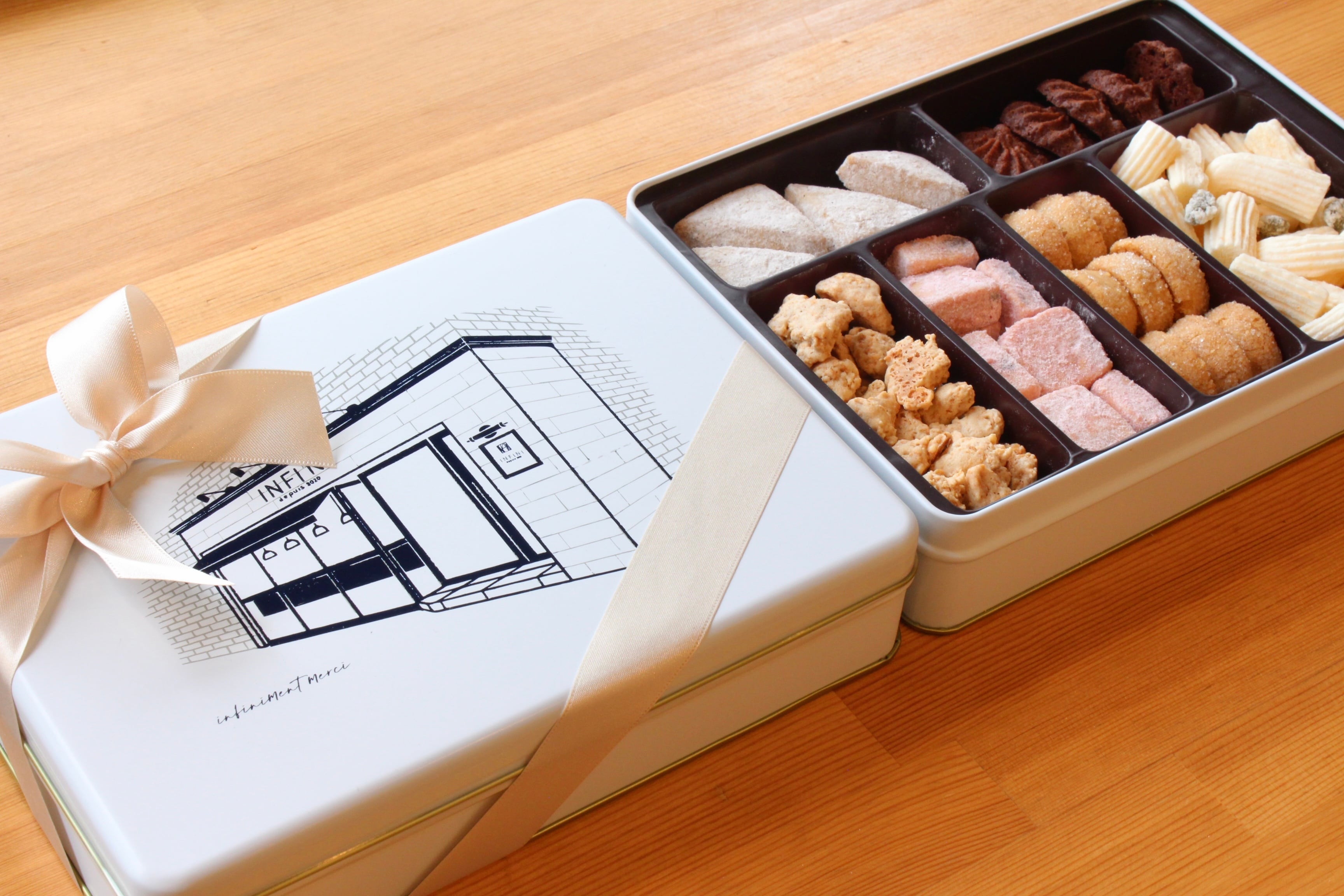 クッキー フールセックアソートクッキー缶 常温便 10/17発送 | INFINI