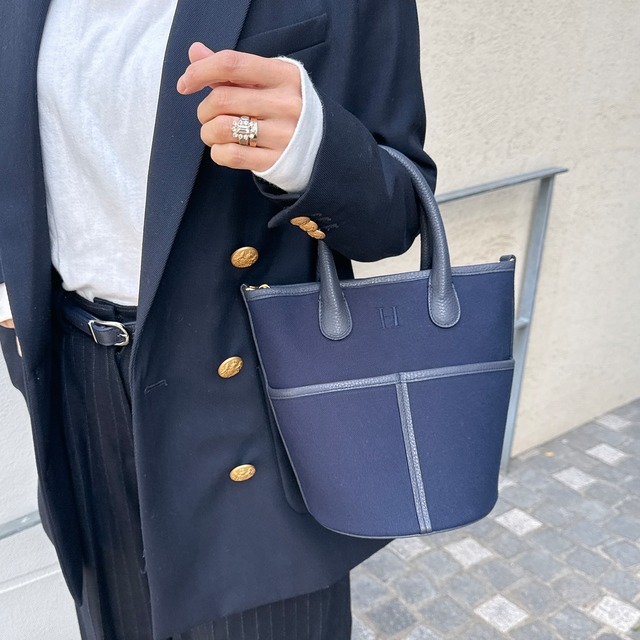 Buddy. canvas bag tall【NVY】