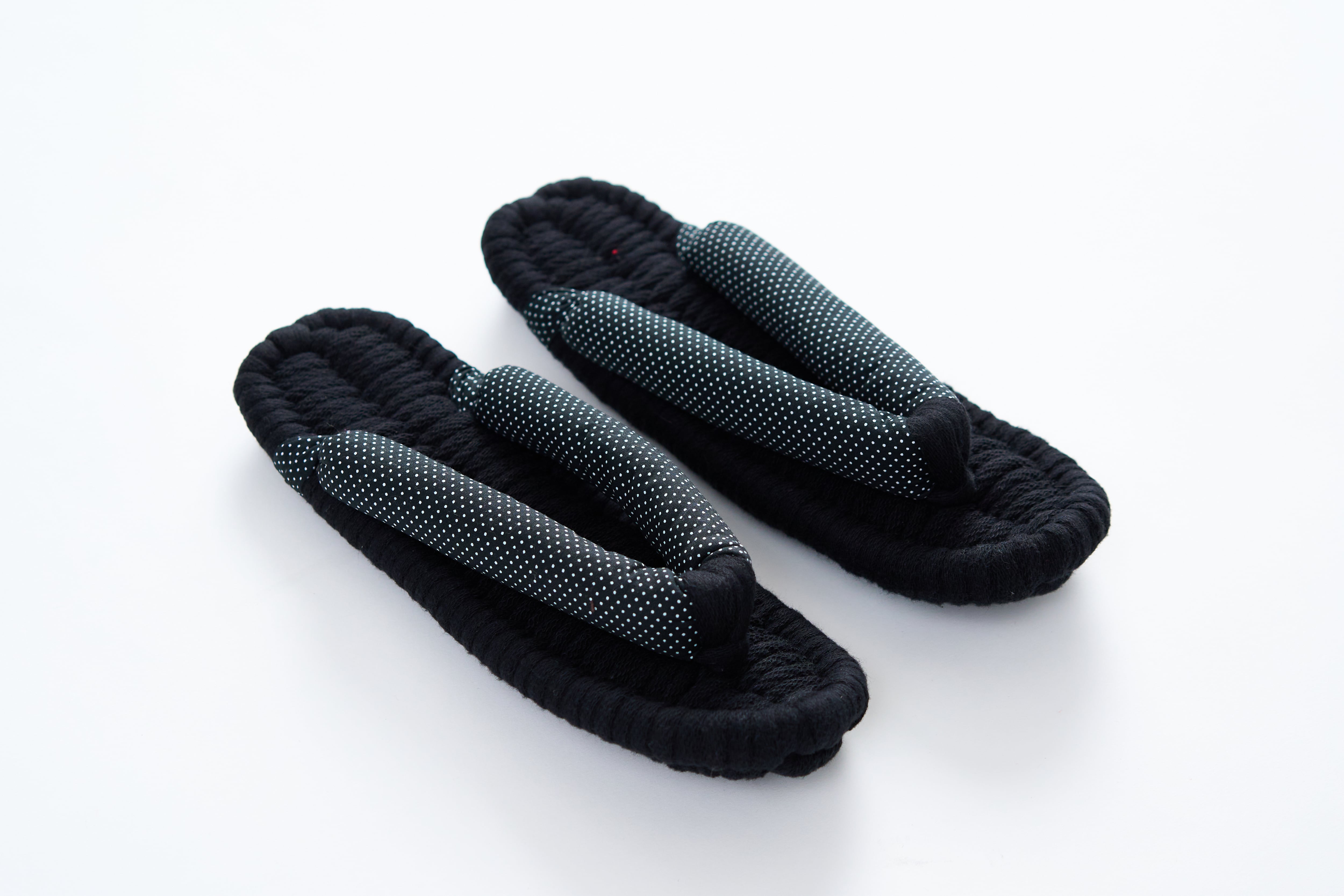 シンプルモダン シリーズ ブラック | 布ぞうりチーム「楽」｜大田区