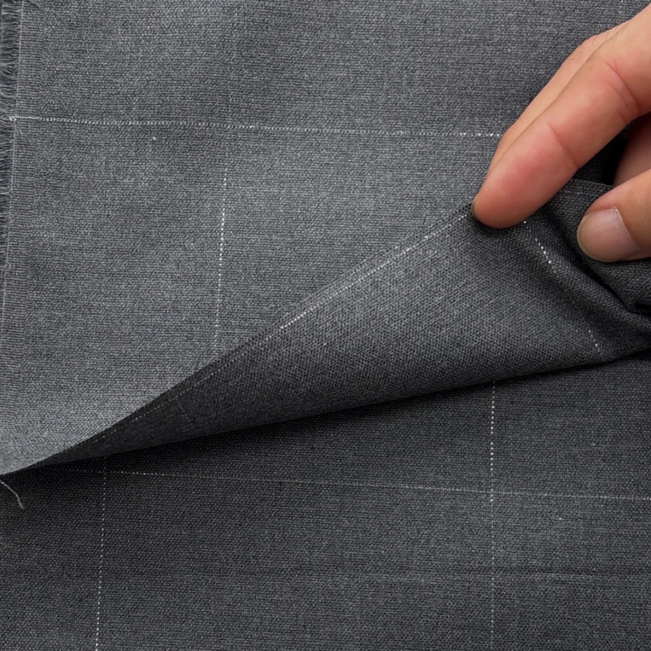 ★TB555◆2.6m◆ラスト1点!◆綿ポリエステル混ラメ入り弱ストレッチ生地◆格子◆グレー