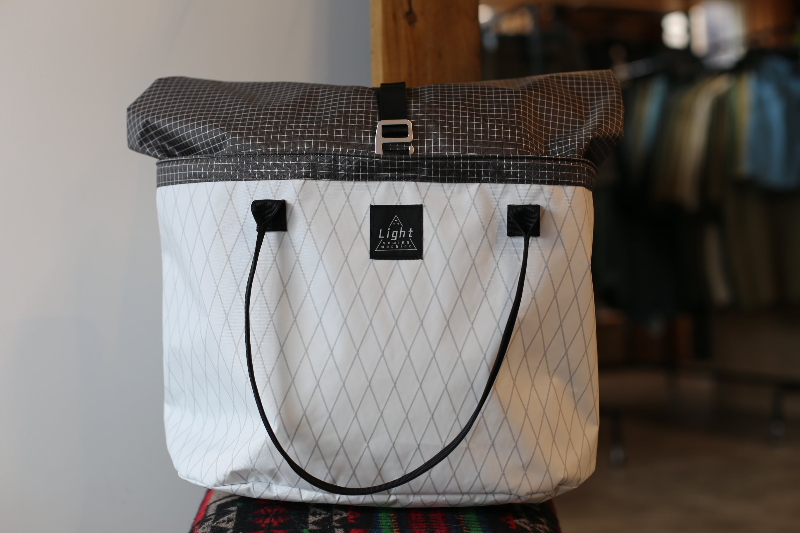 み*郎様 【即購入可】light sewing machine tote ULT Light Sewing Machine | tool tote. 『ULTRA™ 200』 | MOMOYA 山